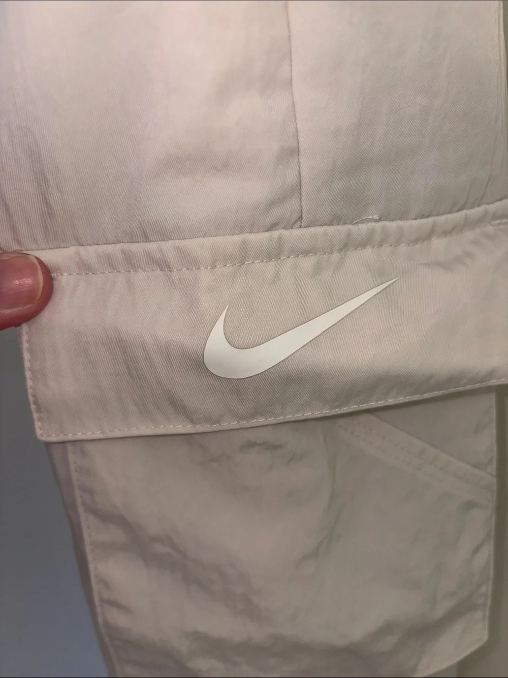 NIke women’s‎ Beige Cargo Drawstring Pants LINED L
